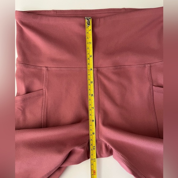 Marika | Women's Rose Leggings with Pockets - Picture 9 of 9